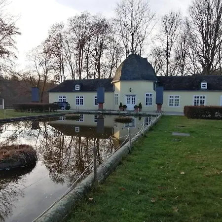 Ferienwohnung Am Schlosspark Bad Berleburg Exterior photo